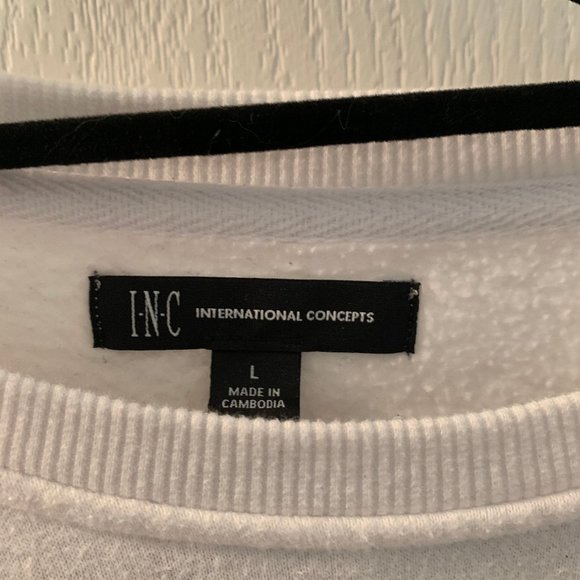 White "International Concepts" Crew Neck Sweater - Picture 4 of 4
